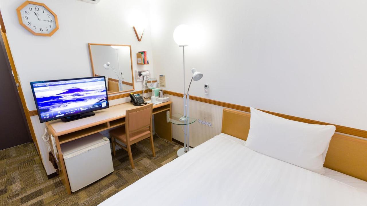 Toyoko Inn Kokura-Eki Minami-Guchi Kitakyushu Εξωτερικό φωτογραφία