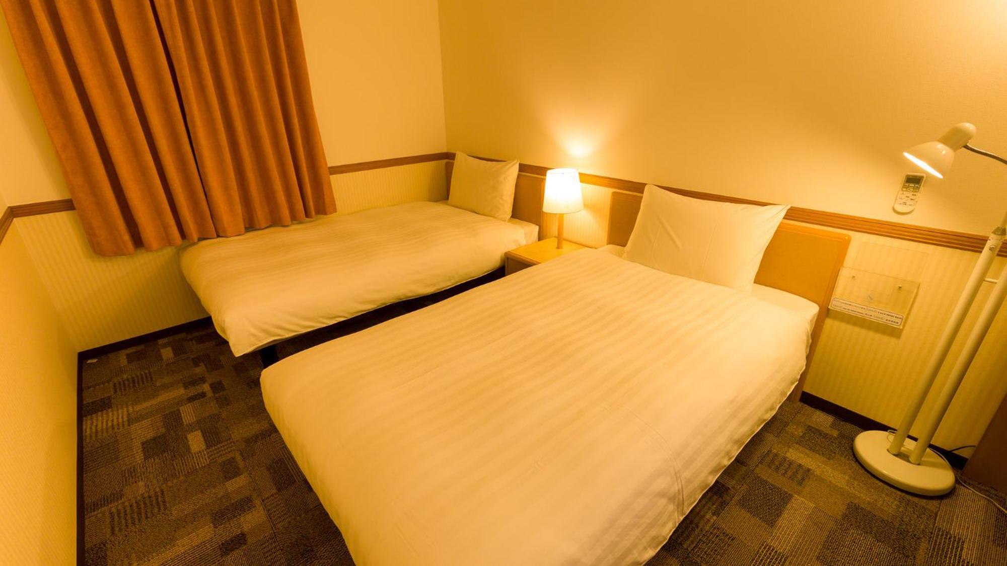 Toyoko Inn Kokura-Eki Minami-Guchi Kitakyushu Δωμάτιο φωτογραφία