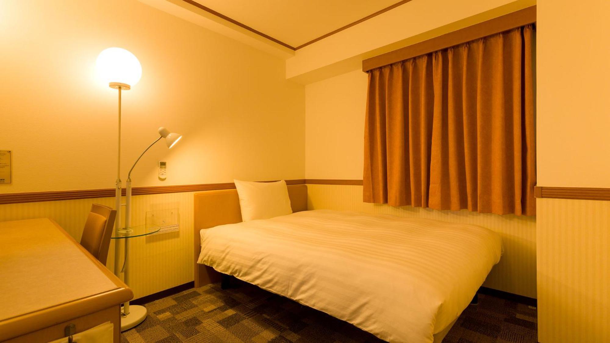 Toyoko Inn Kokura-Eki Minami-Guchi Kitakyushu Δωμάτιο φωτογραφία